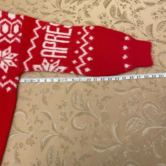 Primark Red Apres Ski Sweater - Oversized- Women’s size L - NWT - Picture 7 of 13